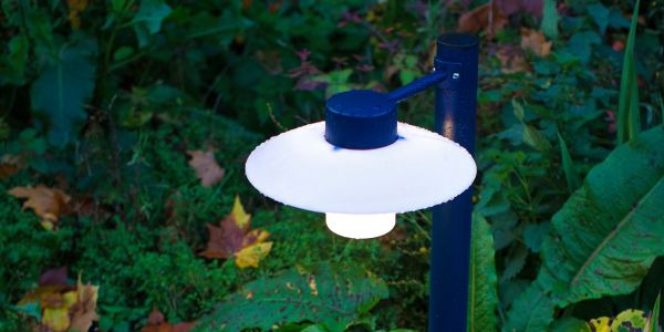 Peut-on utiliser une lampe IP65 sous la pluie ? Le guide complet